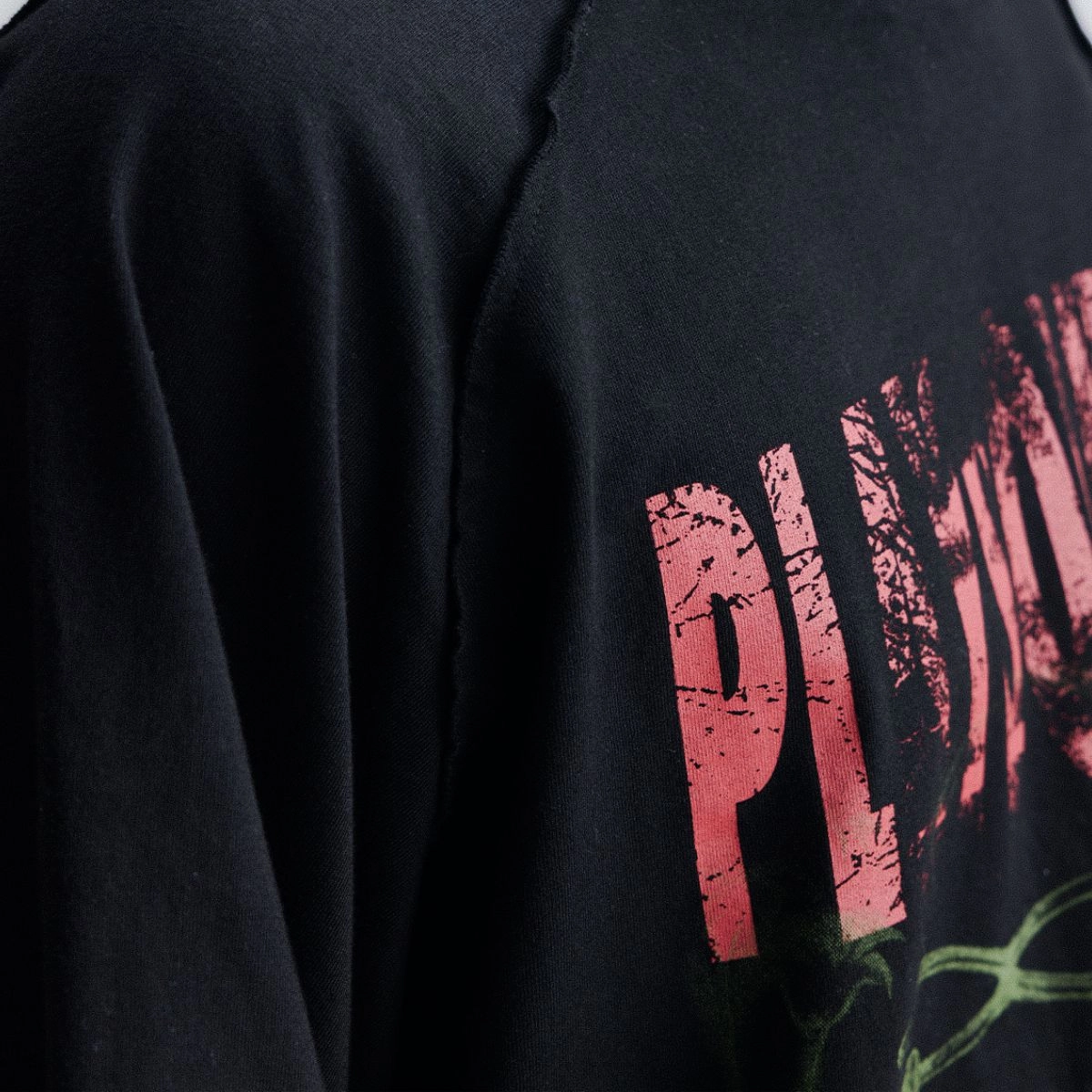 CAMISETA QC PIQUET PLAYSOLITAIRE OVERSIZED RAGLAN BLACK