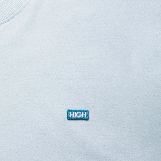 CAMISETA HIGH MINIMAL PATCH LIGHT BLUE
