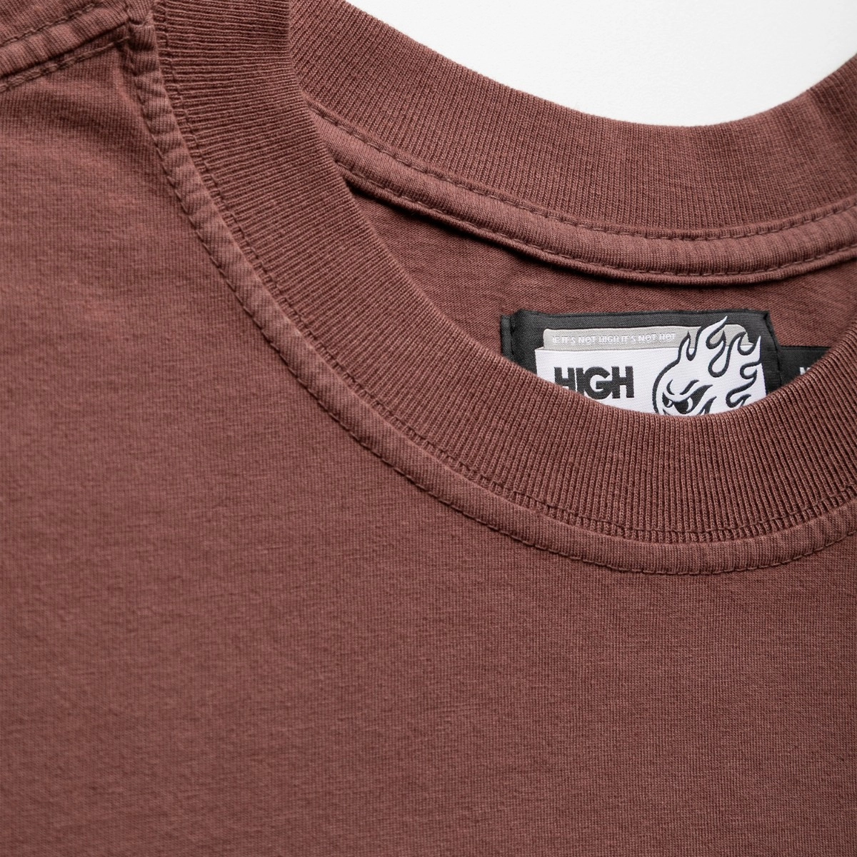 CAMISETA HIGH LIFT BROWN