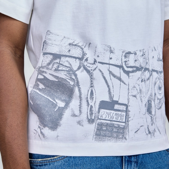 CAMISETA QC GADGETS REGULAR OFF WHITE